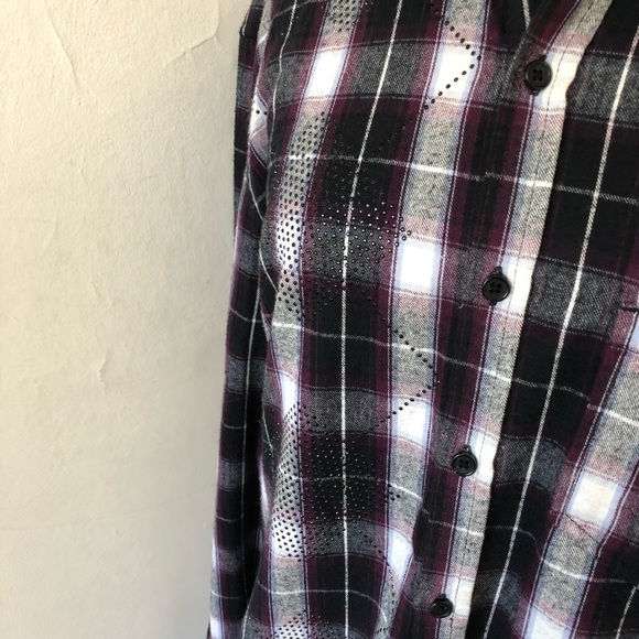 Joe’s Jeans The Shirt Plaid Embellished Buttondown - Picture 5 of 6